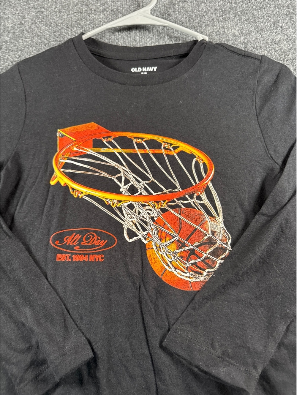 Old Navy Boys Medium 8 Basketball Graphic Long Sleeve Shirt Black